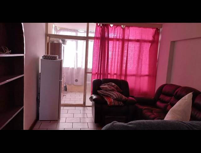 2.5 BEDROOM APARTMENT BLOCK FOR SALE IN POINT